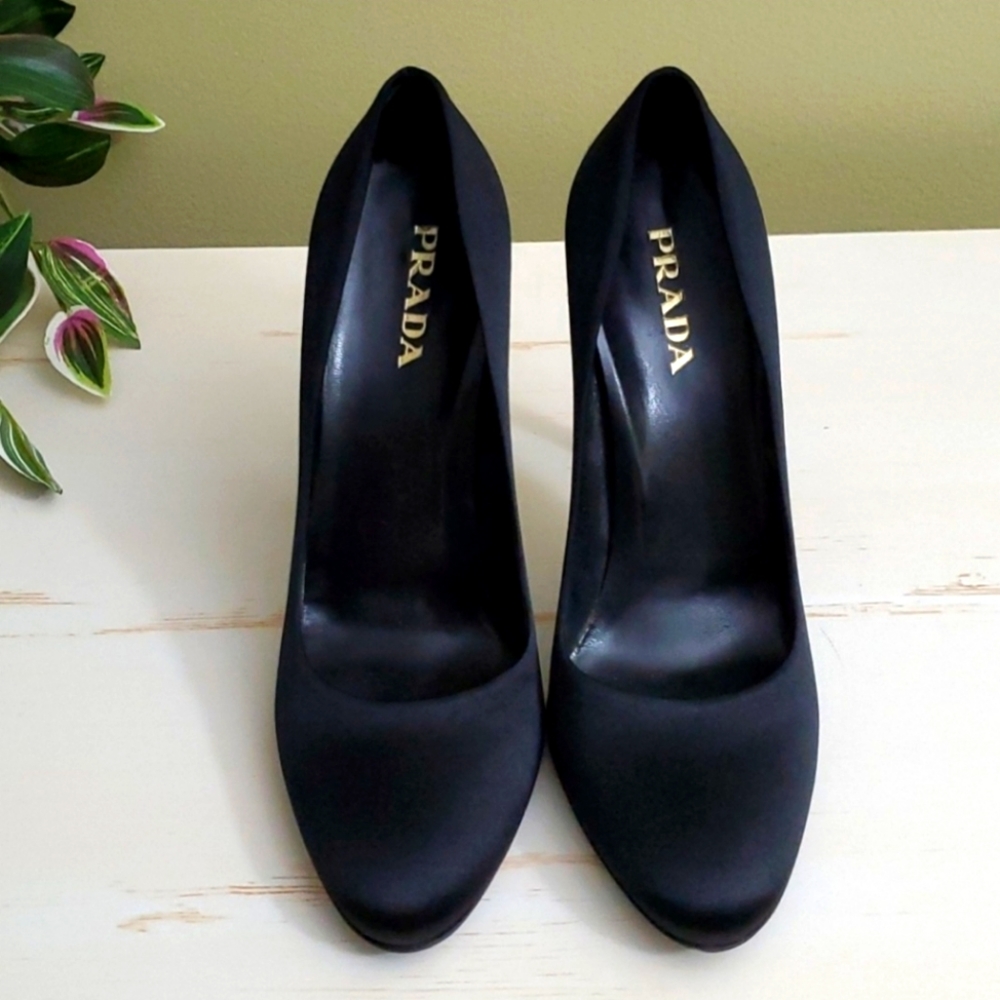 Prada | Black Satin Stiletto Pumps Sz 36 1/2